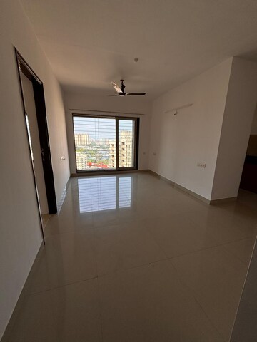 2 BHK Apartment For Sale in Acme Ozone, Manpada