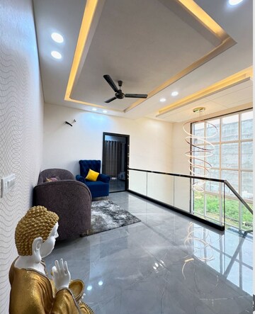 Master Bedroom in 4 BHK Villa at Gandhi Path – for Sale