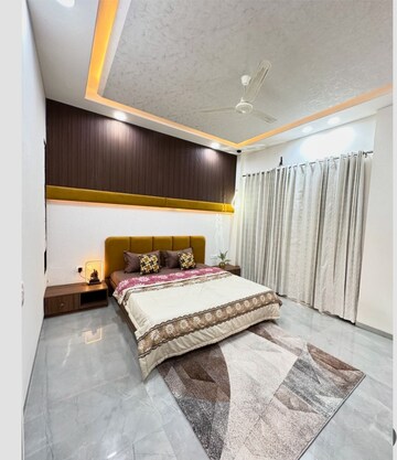 Master Bedroom in 4 BHK Villa at Gandhi Path – for Sale