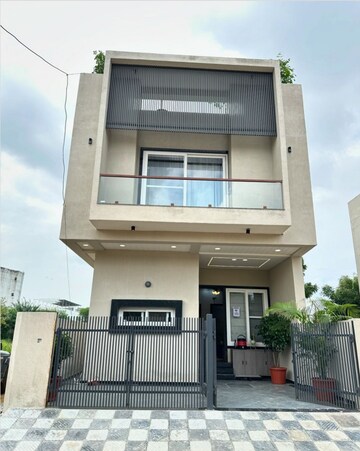 4 BHK Villa For Sale in Gandhi Path