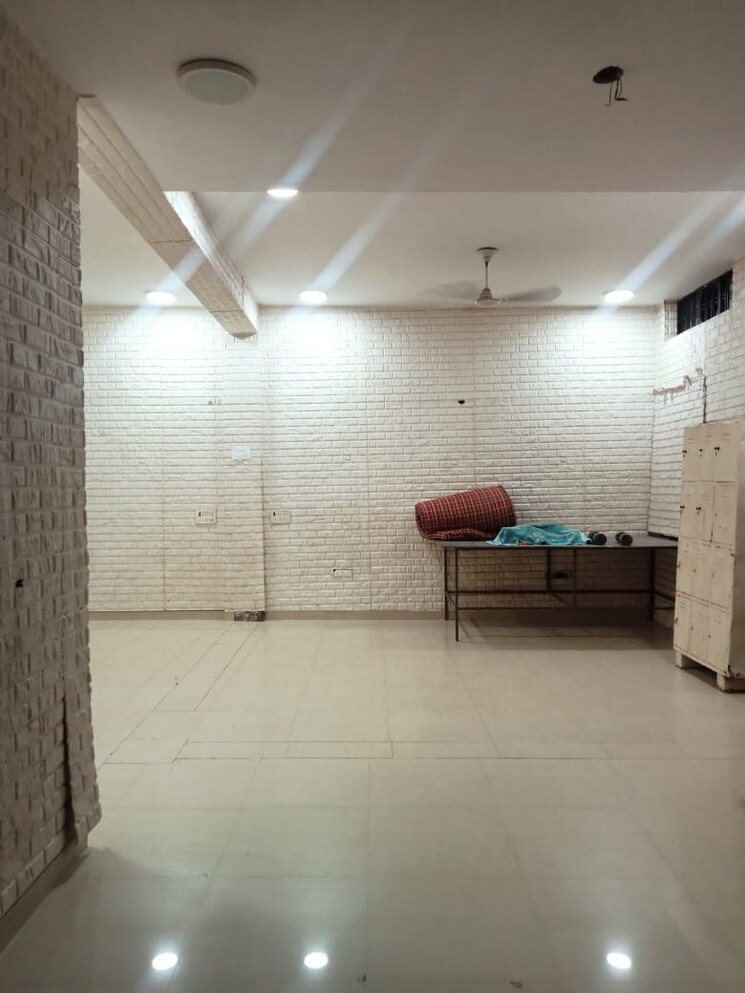 Master Bedroom, bestech-park-view-city-2 3 Bedroom 1959 Sq.Ft. Apartment In Sector 49 Gurgaon 7593331