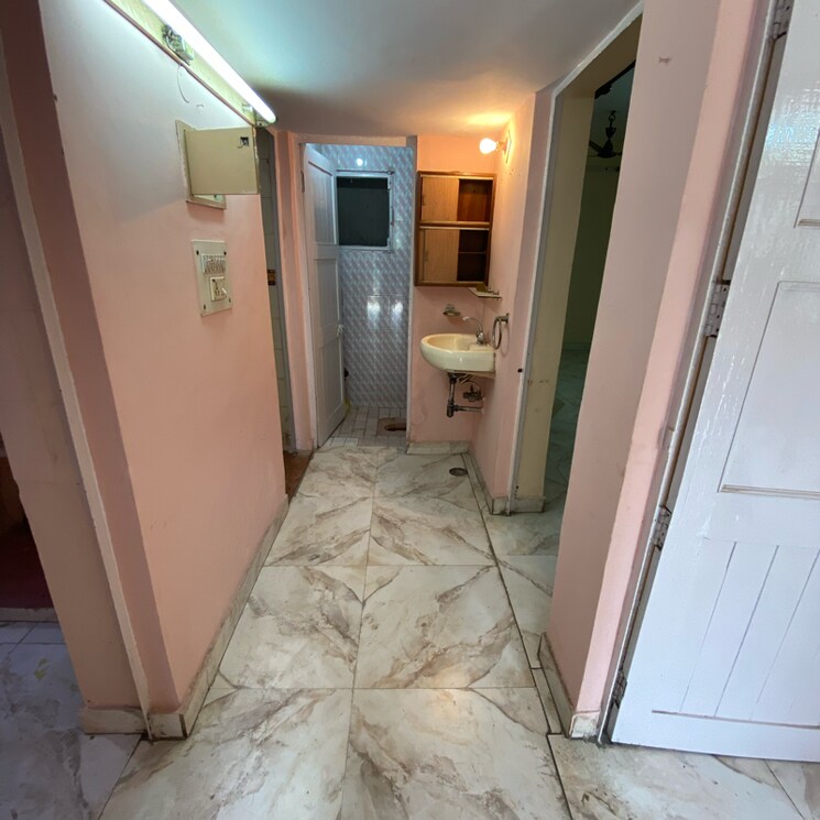 Balcony, paschim vihar 2 Bedroom 1000 Sq.Ft. Apartment In Paschim Vihar Delhi 7593684