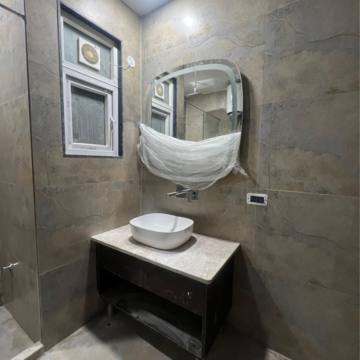 Bathroom in 3 BHK Builder Floor at Sector 57 – for Sale