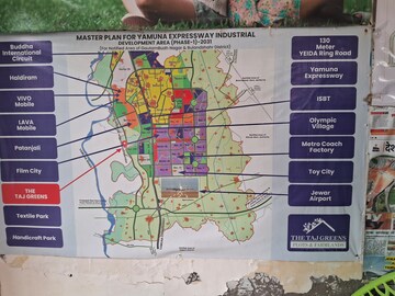  Plot For Sale in Sector 82