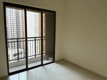 Room in 1 BHK Apartment at Sunteck West World, Naigaon East – for Sale