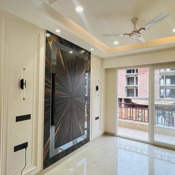 Room in 3 BHK Builder Floor at Anant Raj The Estate Floors, Sector 60 – for Sale
