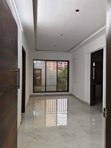 Building Lobby in 1 BHK Apartment at Royal Heights Naigaon, Naigaon East – for Sale
