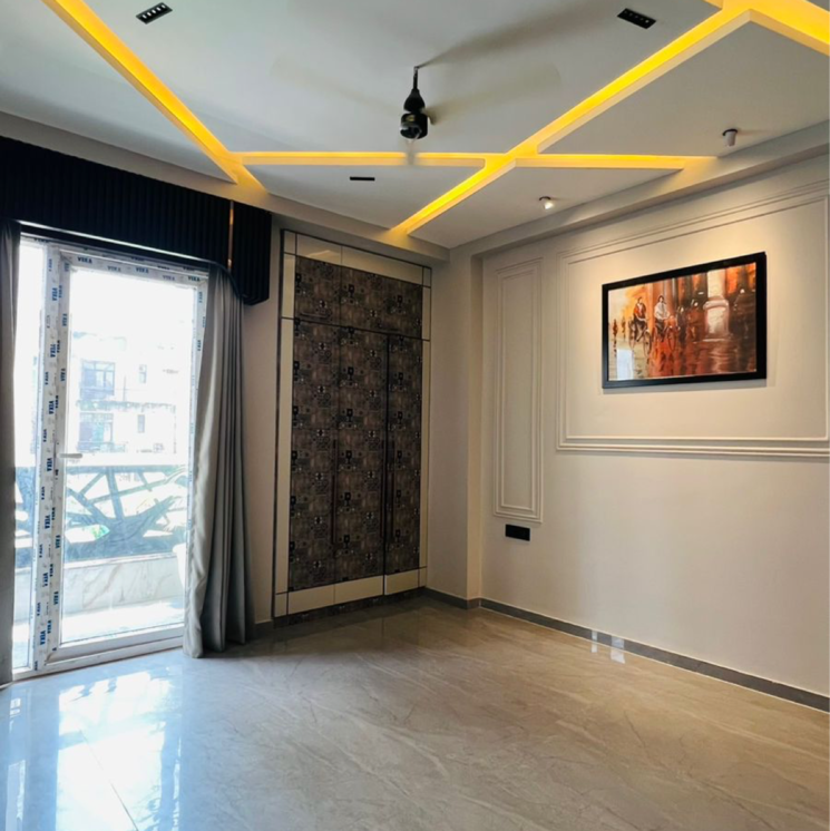 Room, sector 57 4 Bedroom 200 Sq.Yd. Builder Floor In Sector 57 Gurgaon 7593949