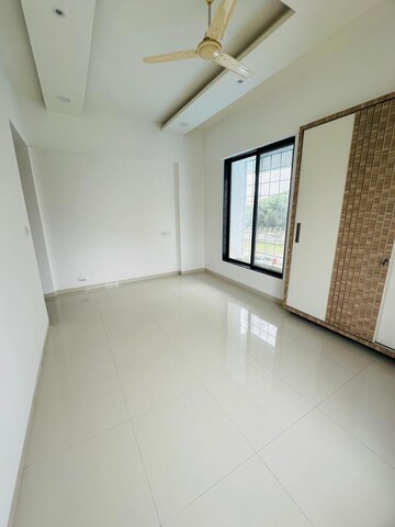 Room in 3 BHK Apartment at Prabodh Divinity, Mohammadwadi – for Rent