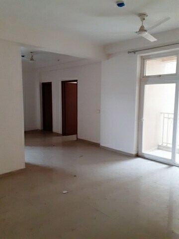 Room in 2 BHK Apartment at JKG Palm Court, Sector 16c Greater Noida – for Sale