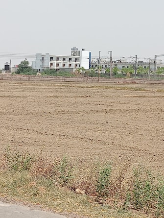 Plot For Resale in Nh 2 Mathura  7594178