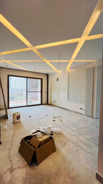 Bedroom in 4 BHK Builder Floor at Auram Floor, South City 2 – for Sale