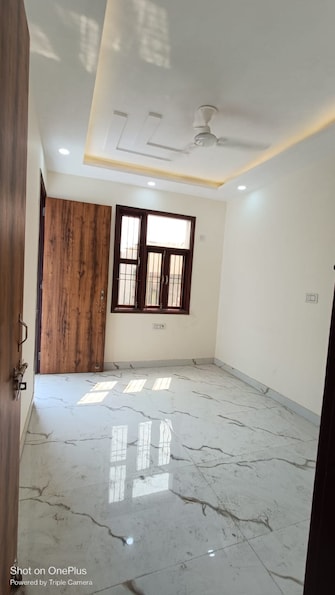 2 BHK Builder Floor For Resale in Raghu Nagar Delhi  7595255