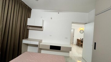 Furnished Amenities in 2 BHK Apartment at Amanora Gold Towers, Hadapsar – for Sale