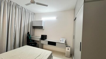 Furnished Amenities in 2 BHK Apartment at Amanora Gold Towers, Hadapsar – for Sale