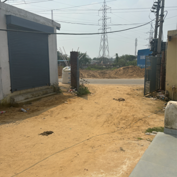 Parking in  Plot at Maruti Kunj – for Sale