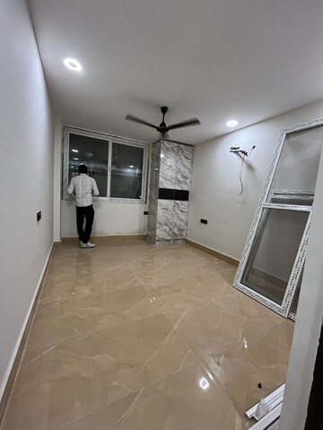 3 BHK Builder Floor For Sale in Chattarpur