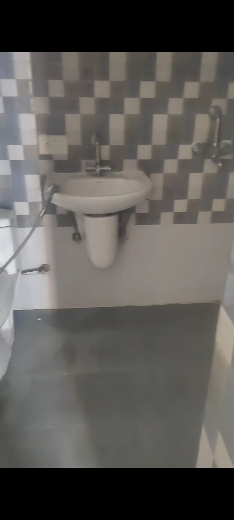 Master Bedroom, town-park-white-orchid 3.5 Bedroom 1865 Sq.Ft. Apartment In Sector 16c Greater Noida Greater Noida 7596097