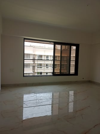 2 BHK Apartment For Resale in Kolte Patil Evara Borivali West Mumbai  7596170