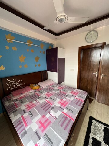 Bedroom in 3 BHK Builder Floor at BPTP Parkland Pride, Sector 77 – for Sale