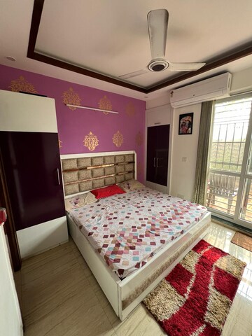 Bedroom in 3 BHK Builder Floor at BPTP Parkland Pride, Sector 77 – for Sale