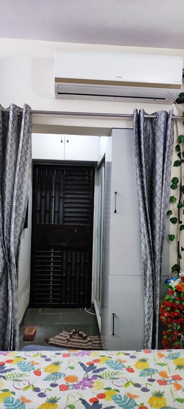 Building Lobby in 2 BHK Builder Floor at Adore Happy Homes, Sector 86 – for Sale