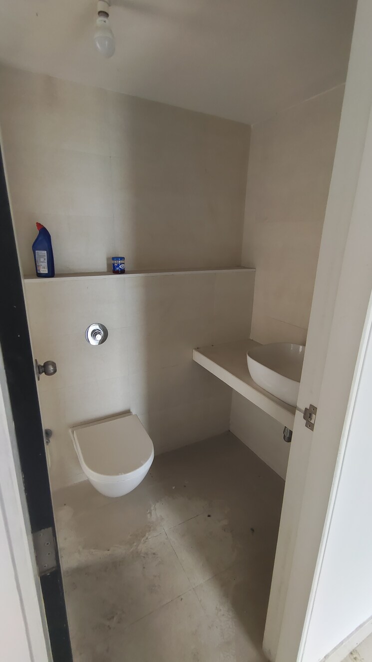Bathroom, ashar-edge 2 Bedroom 740 Sq.Ft. Apartment In Pokhran Road No Two Thane 7596514