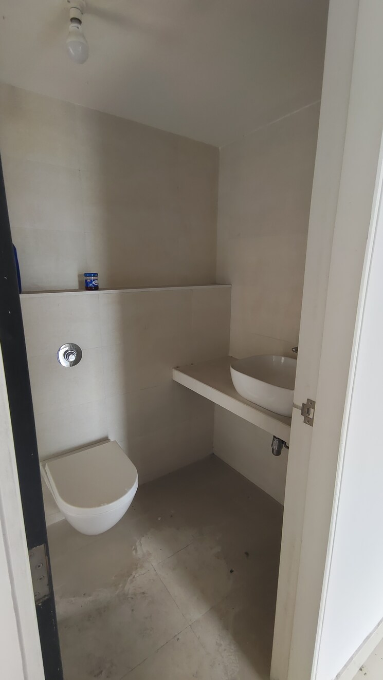 Bathroom, ashar-edge 2 Bedroom 740 Sq.Ft. Apartment In Pokhran Road No Two Thane 7596514