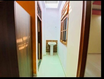 Building Lobby in 2.5 BHK Independent House at Safedabad – for Sale