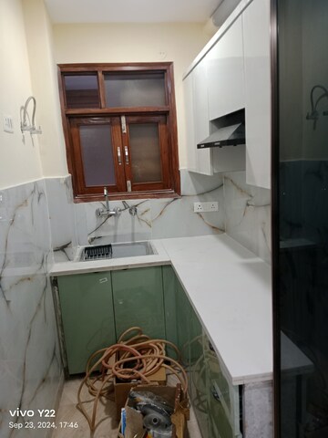 Kitchen in 2.5 BHK Builder Floor at Laxmi Nagar – for Sale