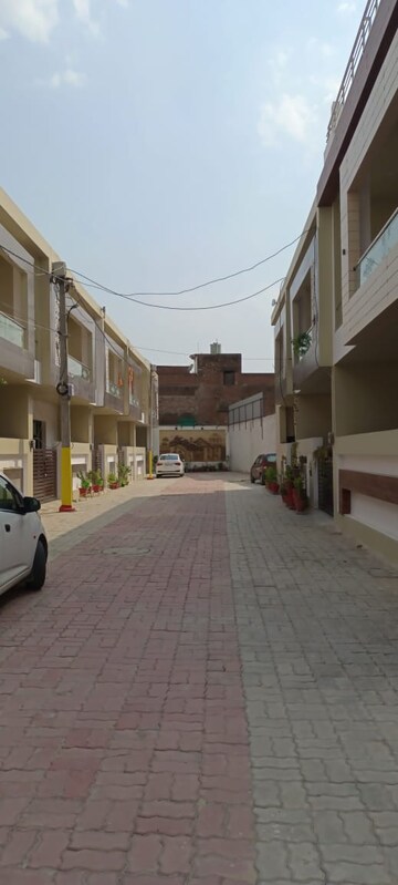 3 BHK Villa For Resale in Garg Palm Paradise Indira Nagar Lucknow  7596948