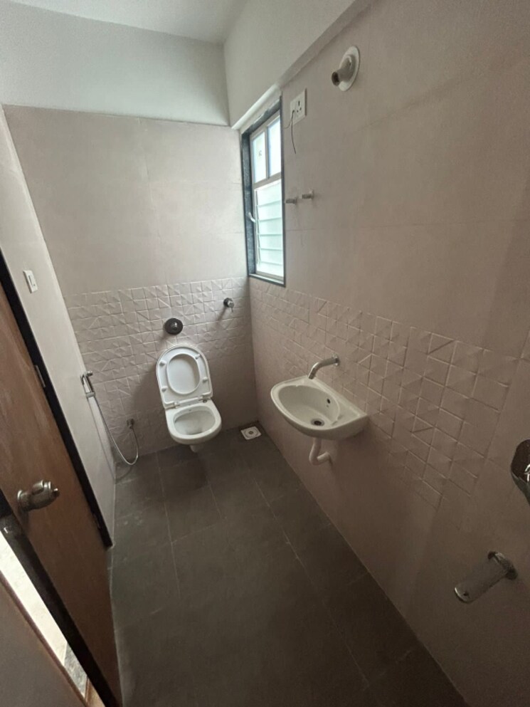 Bathroom, diamond-nexus-nirvana-beyond 2 Bedroom 900 Sq.Ft. Apartment In Ravet Pune 7597138