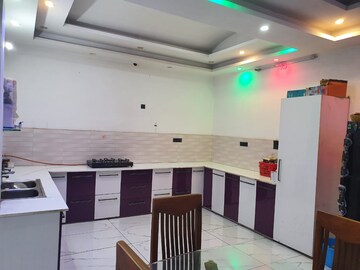 Master Bedroom in 6+ BHK Independent House at Govindpuram – for Sale