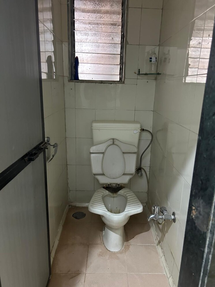 Bathroom, sumangal-chs-kharghar 1 Bedroom 550 Sq.Ft. Apartment In Kharghar Sector 12 Navi Mumbai 7597440