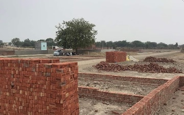 Plot For Sale in Neharpar Phase 1