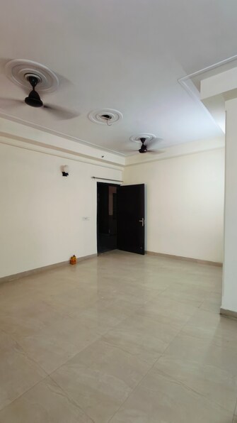 2 BHK Apartment For Rent in Mahagun Mansion I and II Vaibhav Khand Ghaziabad  7597976