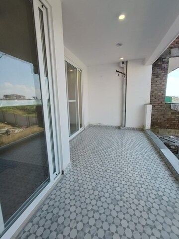 Building Lobby in 3 BHK Apartment at Gms Road – for Sale