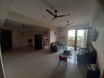 Living Room in 3.5 BHK Builder Floor at SS Almeria, Sector 84 – for Sale
