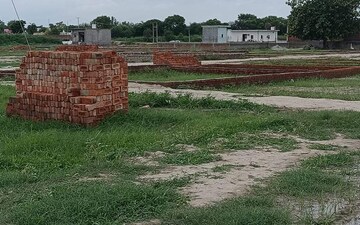 Plot For Sale in Neharpar Phase 1