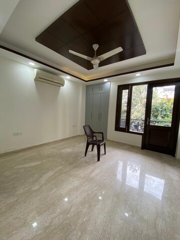Room in 3 BHK Builder Floor at Greater Kailash I – for Sale