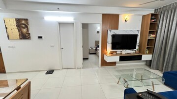 Bathroom in 2 BHK Apartment at Amanora Gold Towers, Hadapsar – for Sale