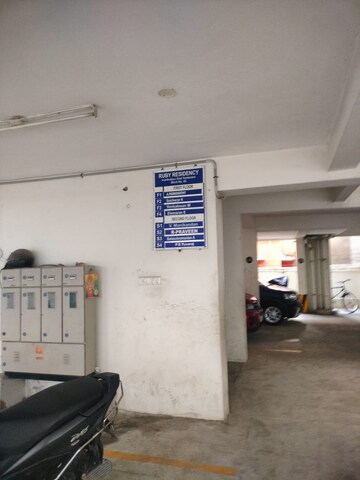  2 BHK Apartment at Irumbuliyur – for Sale