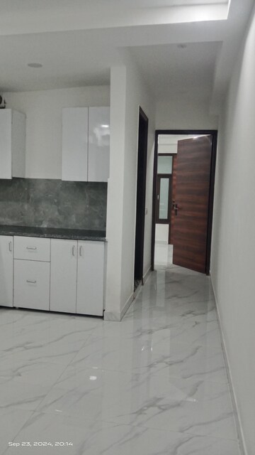 Room in 1 BHK Builder Floor at Chattarpur – for Sale