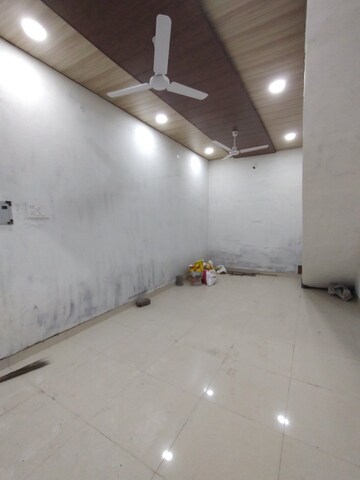 Commercial Shop 240 Sq.Ft. For Rent in Manav Chowk Ambala  7598810