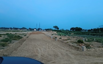 Plot For Sale in Shantipuram