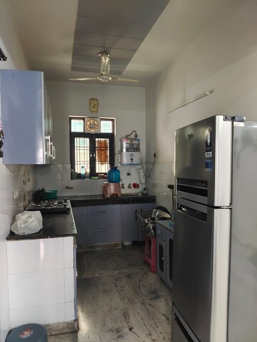 Kitchen in 3 BHK Builder Floor at Sector 43 – for Sale