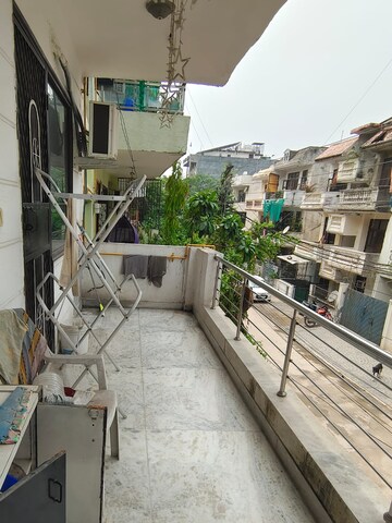 Balcony in 3 BHK Builder Floor at Sector 43 – for Sale