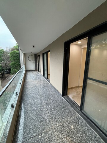 Balcony in 5 BHK Penthouse at DLF The Crest, Sector 54 – for Sale