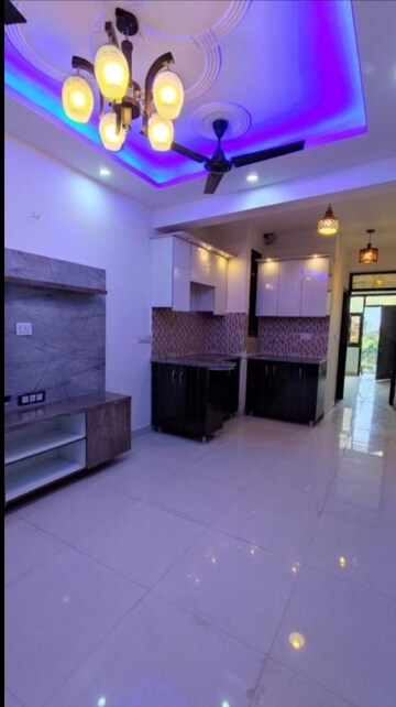 Living Room in 2 BHK Builder Floor at Sector 73 – for Sale