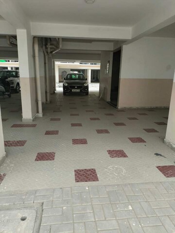 Parking in 3 BHK Apartment at Signature Global City, Sector 37d – for Sale